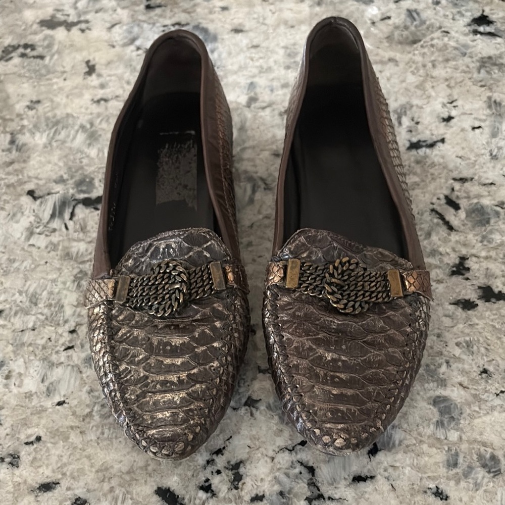 Chic Metallic Loafers with Braided Detail